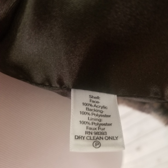 Rachel Zoe Faux Fur Vest Size: Small - Picture 6 of 6